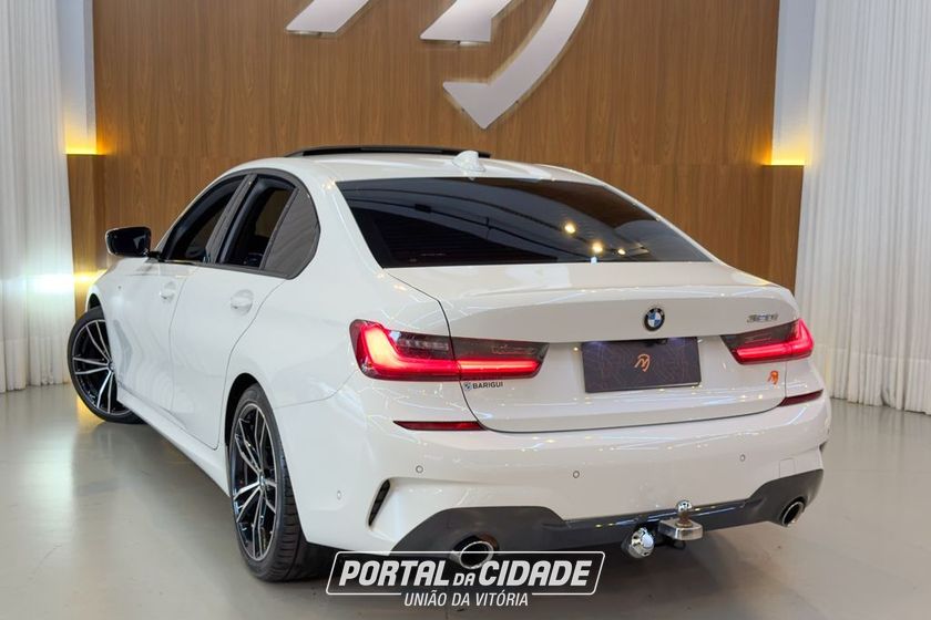 BMW 320iA