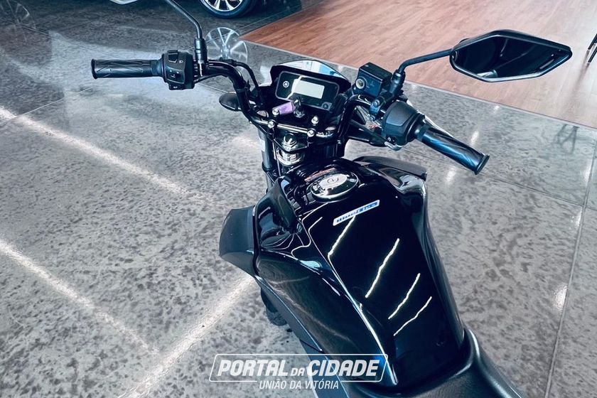YAMAHA YBR