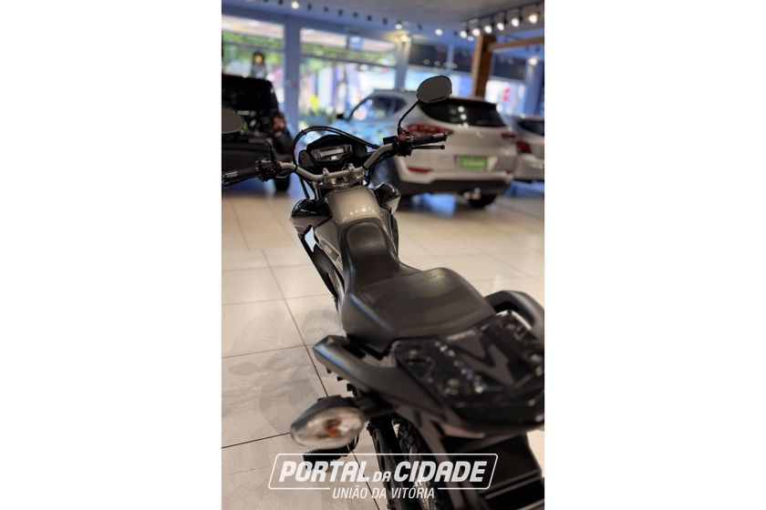 HONDA NXR