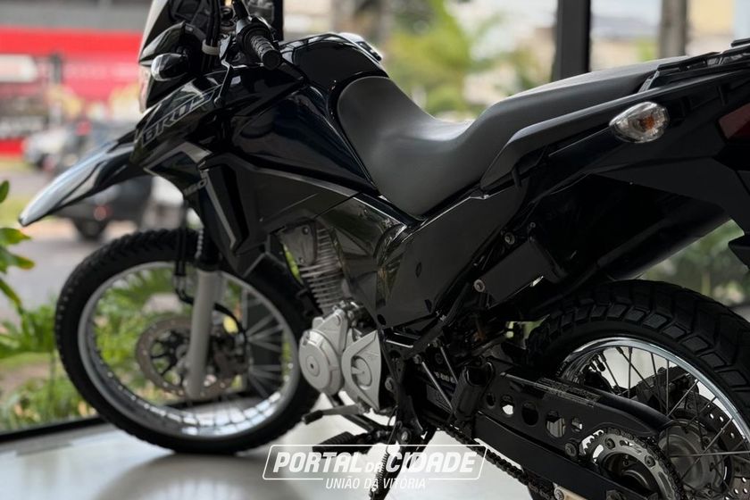 HONDA NXR