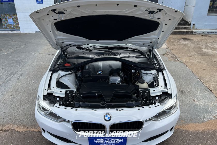 BMW 320iA