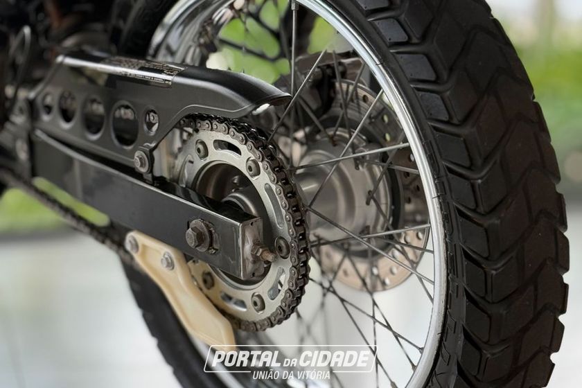 HONDA NXR
