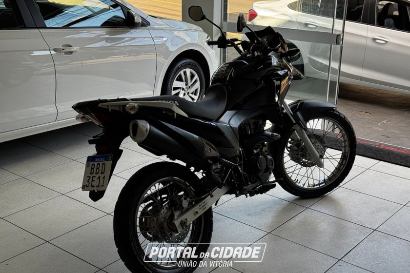 HONDA XRE