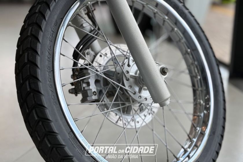 HONDA NXR