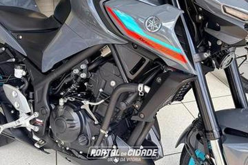 YAMAHA MT-03