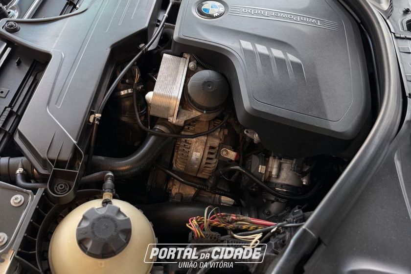 BMW 320iA