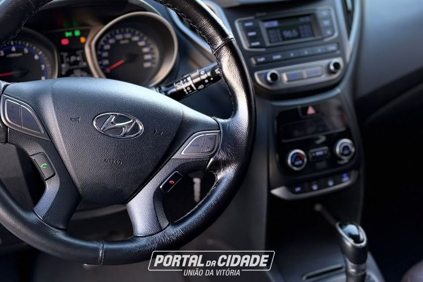 Hyundai HB20X