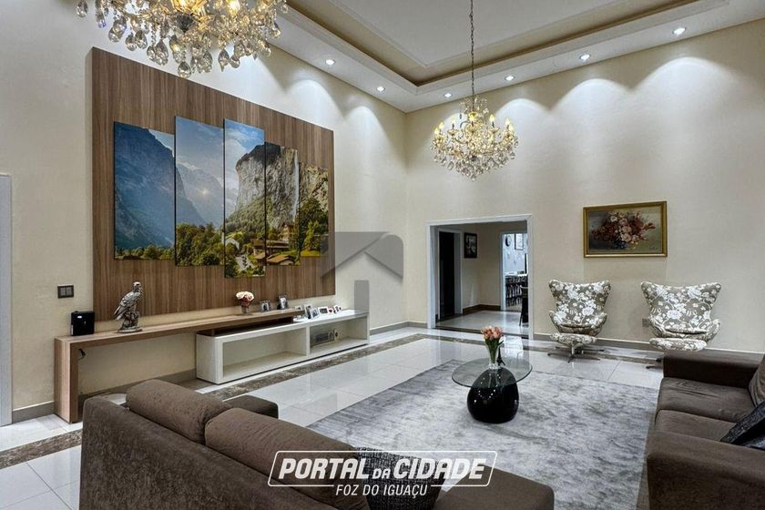 Casa &agrave; venda - 615m&sup2; - Vila Shalon