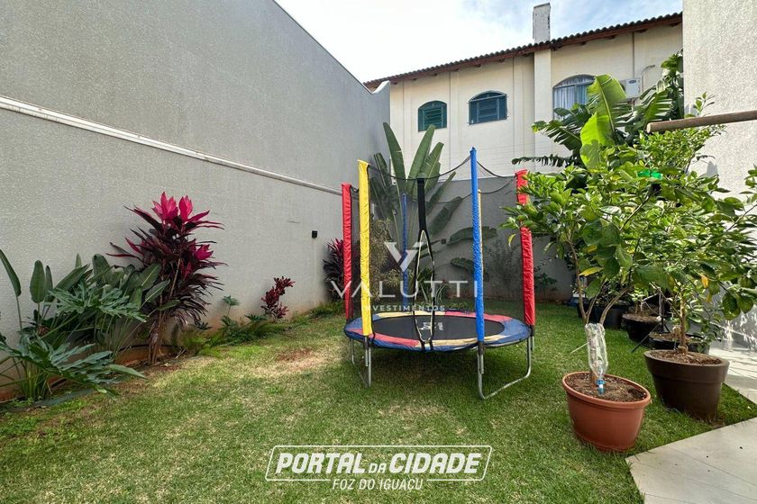 Sobrado &agrave; venda - 600m&sup2; - Jardim Eliza I
