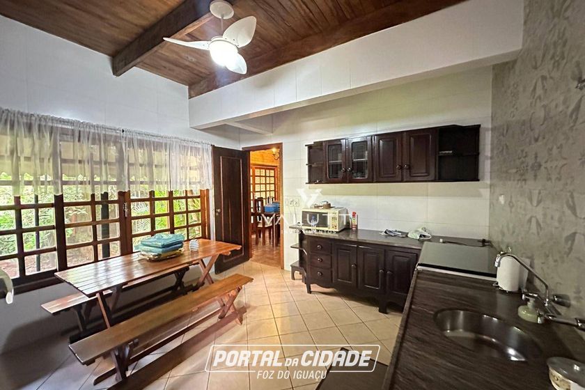 Sobrado &agrave; venda - 450m&sup2; - Parque Residencial Karla