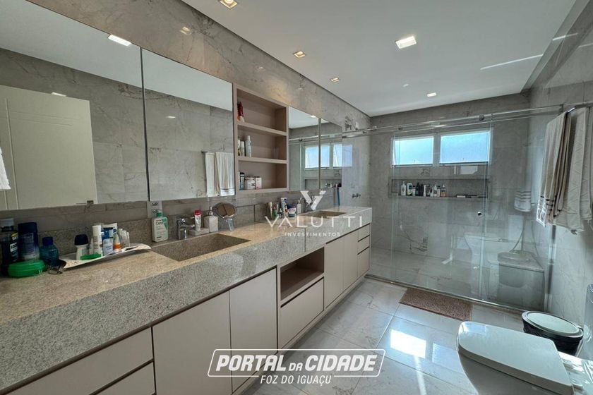 Sobrado &agrave; venda - 495m&sup2; - Condom&iacute;nio Arco de Paris