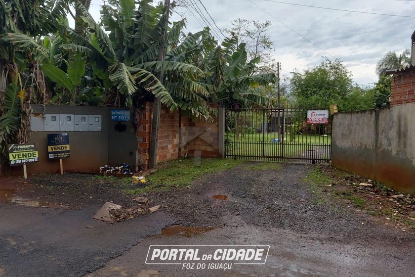 Terreno &agrave; venda - 1100m&sup2; - Jardim Panorama