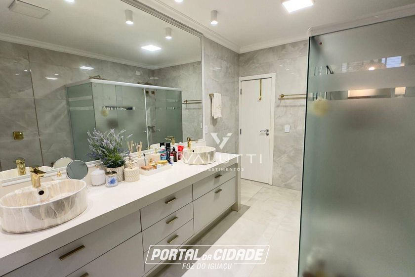 Sobrado &agrave; venda - 474m&sup2; - Condom&iacute;nio Vila Residencial B