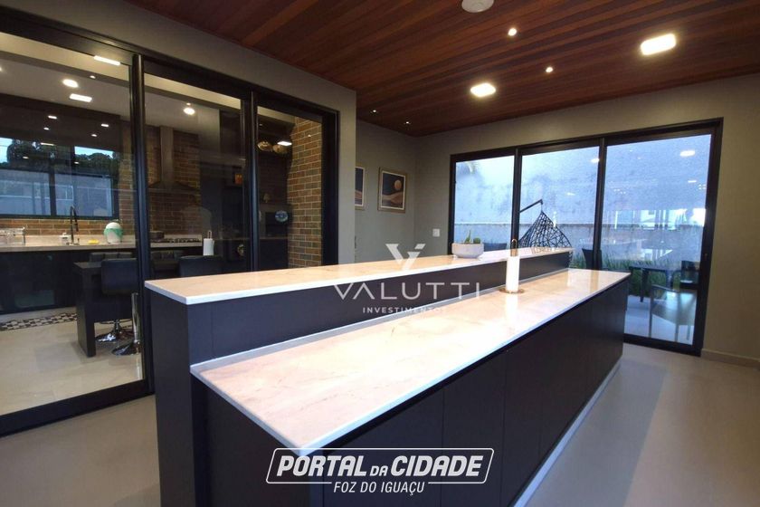 Sobrado &agrave; venda - 252m&sup2; - Condom&iacute;nio Terras Alpha I