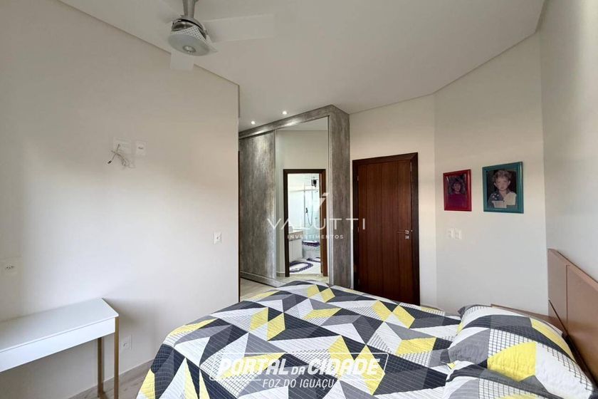 Casa &agrave; venda - 236m&sup2; - Condom&iacute;nio Arco de Paris