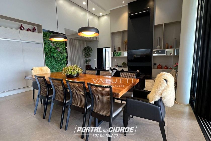Casa &agrave; venda - 407m&sup2; - Condom&iacute;nio Residencial Reserva Igua&ccedil;u