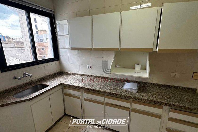 Apartamento &agrave; venda - 169m&sup2; - Centro