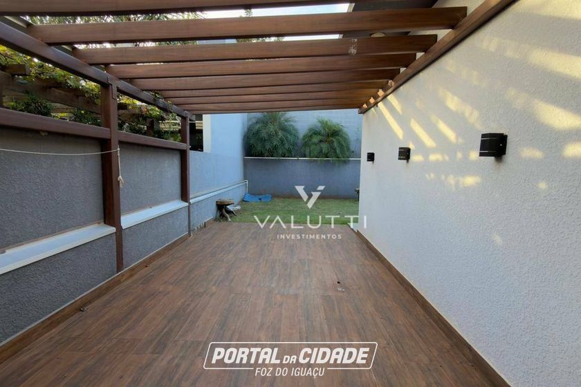 Casa &agrave; venda - 215m&sup2; - Condom&iacute;nio Residencial Vila A Park