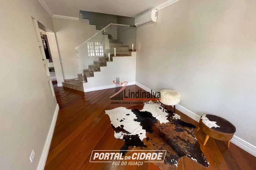 Sobrado &agrave; venda - 247m&sup2; - Jardim Eliza I