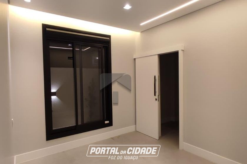 Casa &agrave; venda - 180m&sup2; - Carim&atilde;
