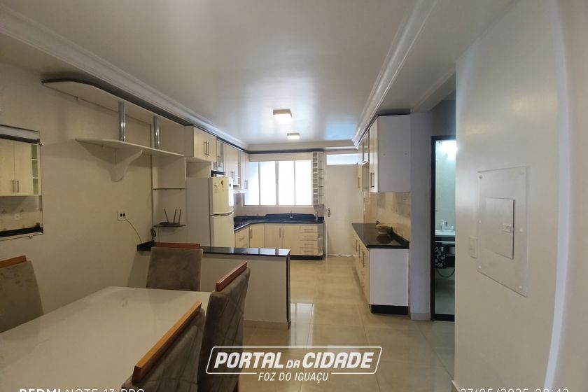 Sobrado &agrave; venda - 150m&sup2; - Centro