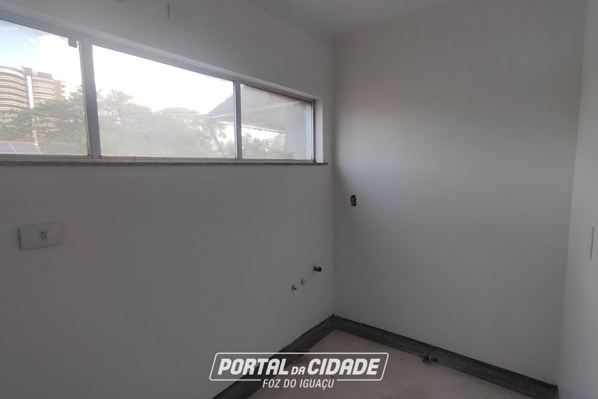 Sala Comercial &agrave; venda - 839m&sup2; - Centro