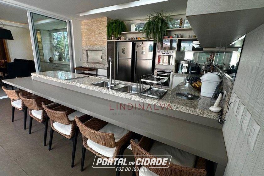 Sobrado &agrave; venda - 750m&sup2; - Condom&iacute;nio Residencial Castel Franco