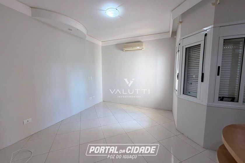 Sobrado &agrave; venda - 450m&sup2; - Jardim Polo Centro
