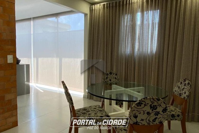 Casa &agrave; venda - 262m&sup2; - Jardim Bandeirantes