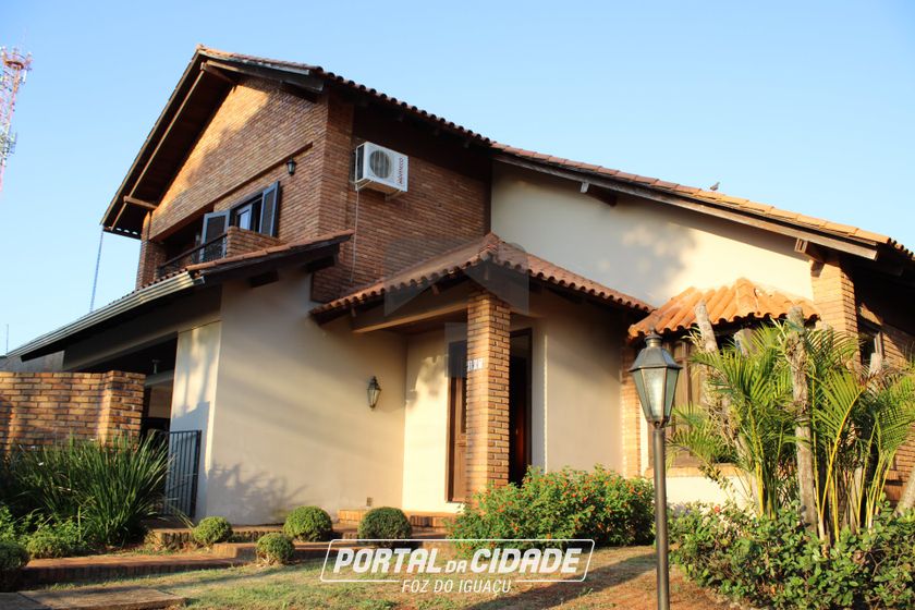 Sobrado &agrave; venda - 250m&sup2; - Jardim Eliza I