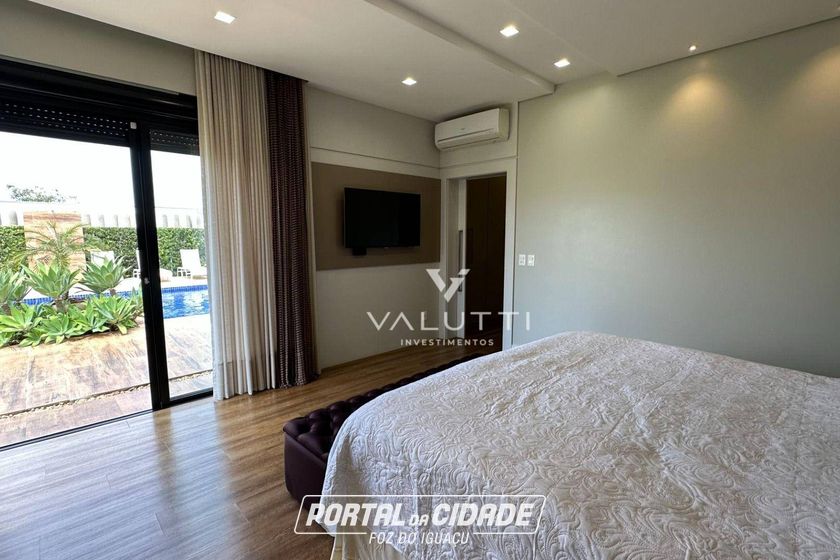 Casa &agrave; venda - 407m&sup2; - Condom&iacute;nio Residencial Reserva Igua&ccedil;u