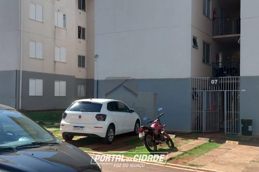 Apartamento para alugar - 43m&sup2; - Tr&ecirc;s Lagoas