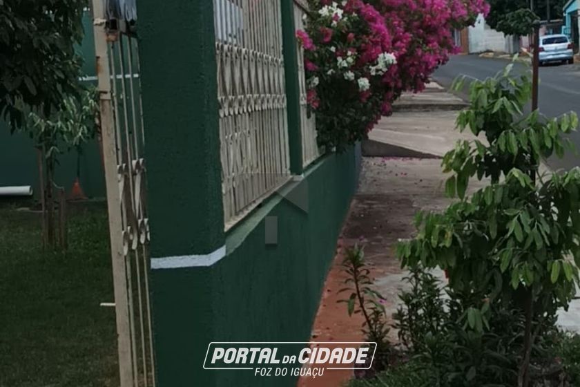 Casa &agrave; venda - 360m&sup2; - Parque Ouro Verde
