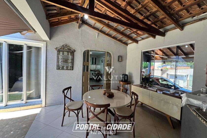 Casa &agrave; venda - 200m&sup2; - Vila A