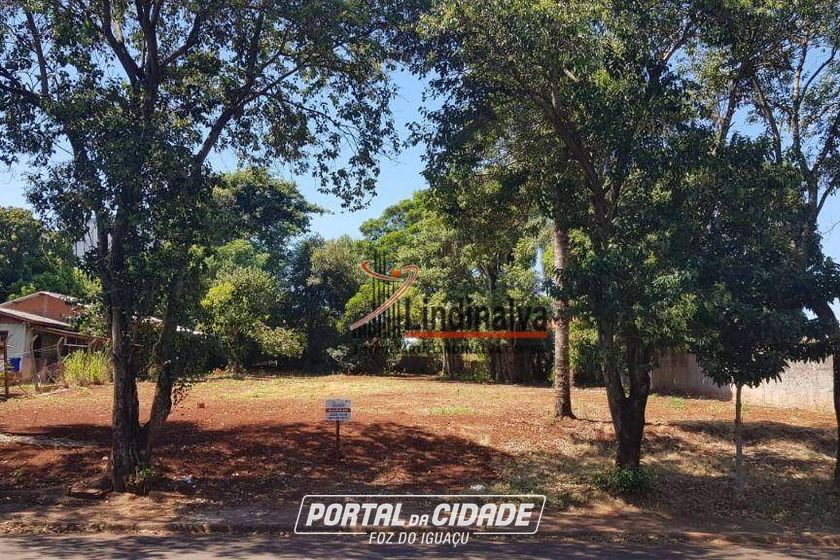 Terreno para alugar - 1800m&sup2; - Centro