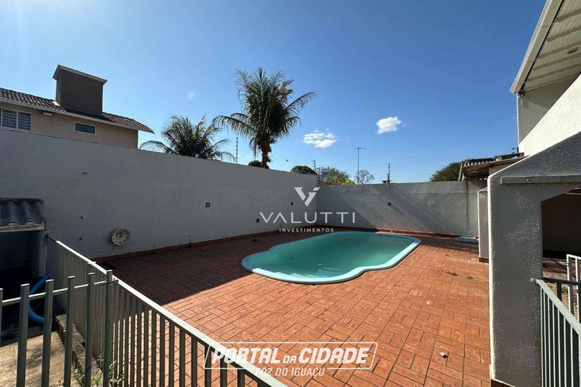 Sobrado &agrave; venda - 308m&sup2; - Jardim Alice I