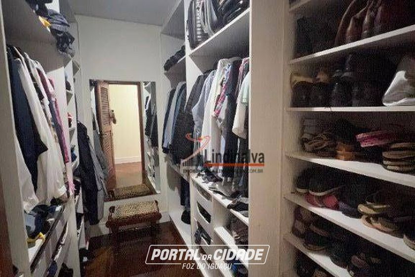 Sobrado &agrave; venda - 429m&sup2; - Condom&iacute;nio Residencial Village Igua&ccedil;u
