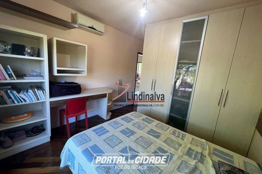 Sobrado &agrave; venda - 429m&sup2; - Condom&iacute;nio Residencial Village Igua&ccedil;u