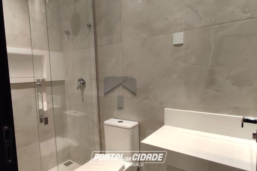 Casa &agrave; venda - 180m&sup2; - Carim&atilde;