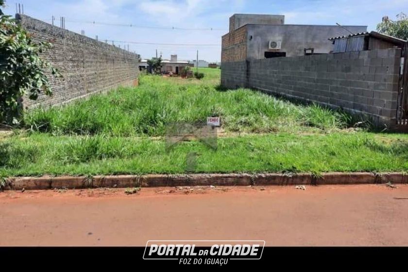 Terreno &agrave; venda - 176m&sup2; - Jardim Alvorada