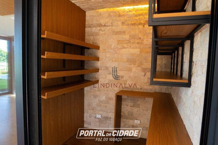 Sobrado &agrave; venda - 510m&sup2; - Village Iguassu Golf Residence