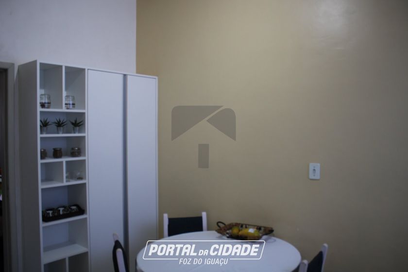 Casa &agrave; venda - 180m&sup2; - Bourbon