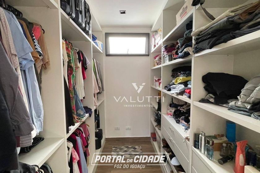Casa &agrave; venda - 244m&sup2; - Condom&iacute;nio Arco de Paris