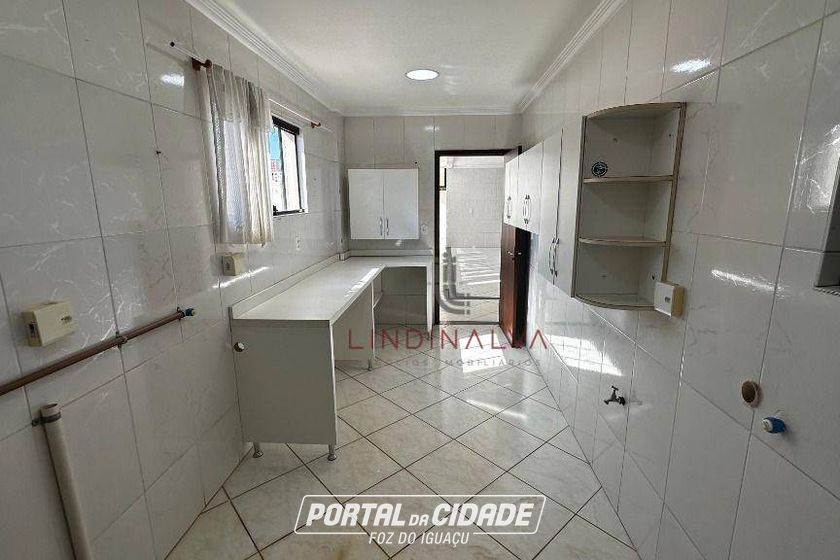 Apartamento para alugar - 400m&sup2; - Centro