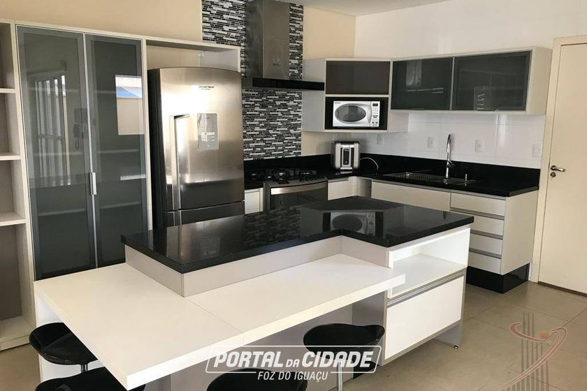 Sobrado &agrave; venda - 144m&sup2; - Jardim Igua&ccedil;u