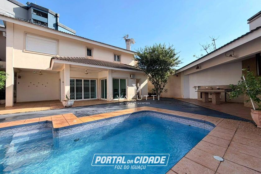 Sobrado &agrave; venda - 450m&sup2; - Jardim Polo Centro