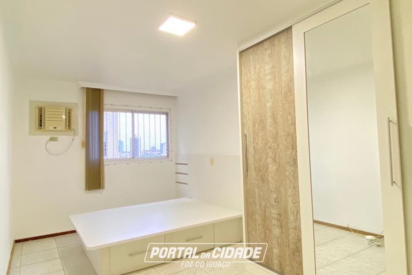 Apartamento &agrave; venda - 122m&sup2; - Centro