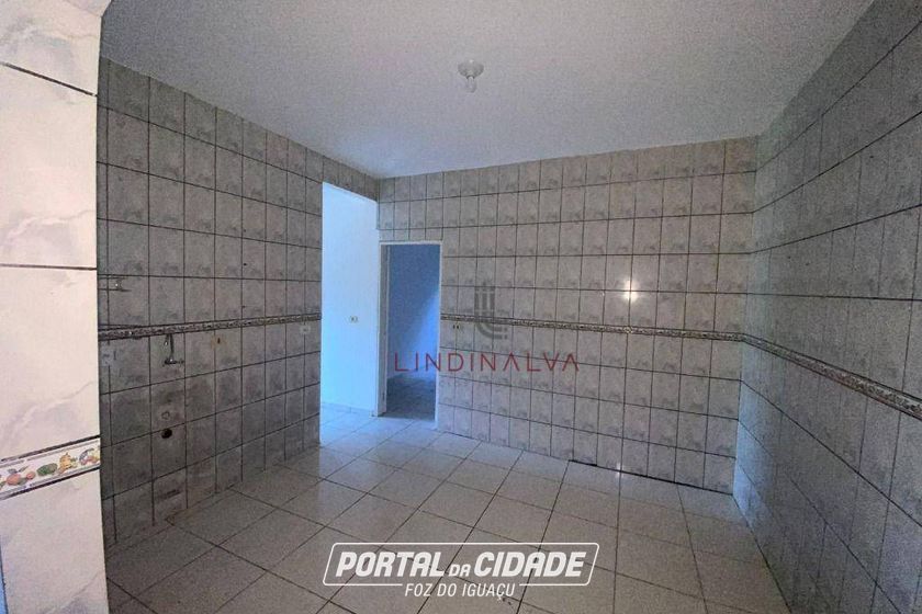 Sobrado para alugar - 100m&sup2; - Loteamento Lind&oacute;ia