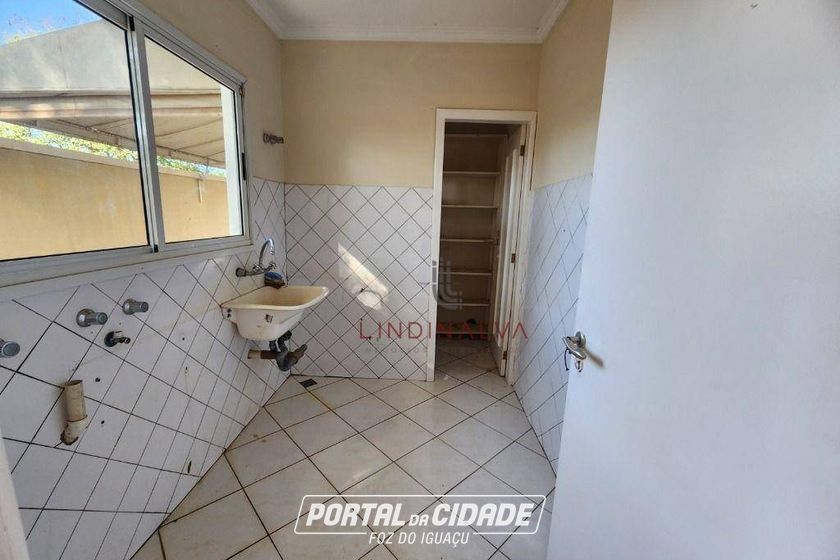 Sobrado para alugar - 320m&sup2; - Jardim Polo Centro