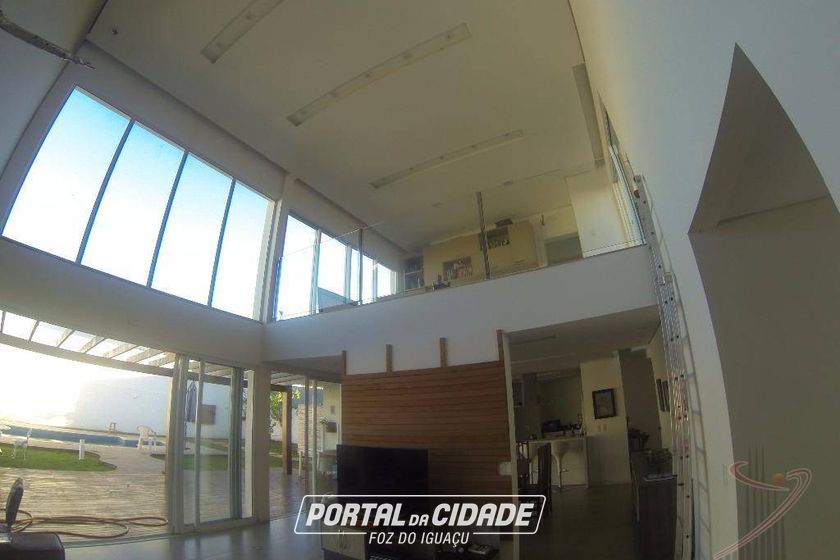 Sobrado &agrave; venda - 303m&sup2; - Condom&iacute;nio Horizontal Fechado Arco de Paris
